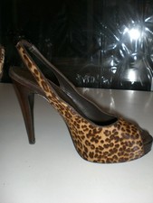 Pelle Mode Leopard Print peep