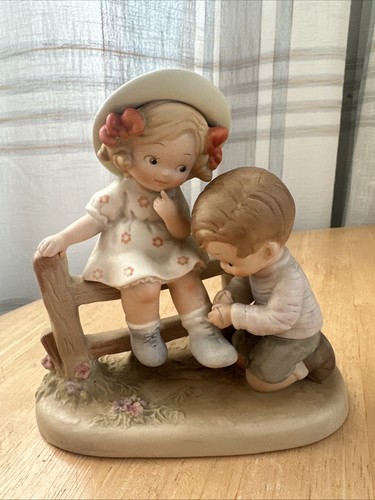 Memories yesterday figurine - memories, of