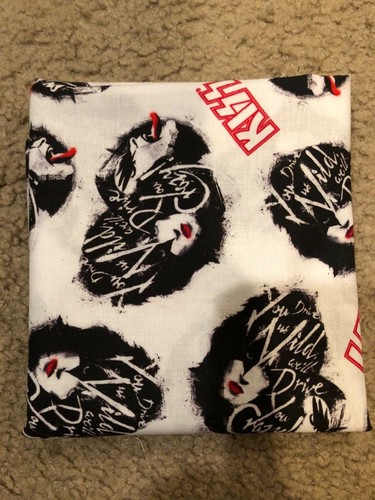 Kiss music classic - music, print