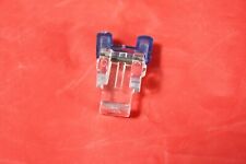 Button holder presser foot for