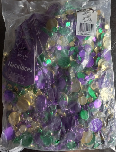Mardi gras big and small - big, round