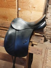 ALBION DRESSAGE Saddle 17inch