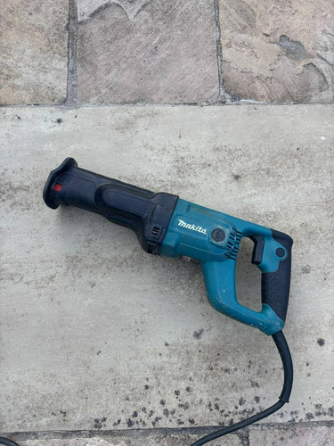 Makita jr3050t 240v corded - 240v,