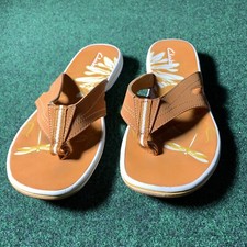 Clarks shoes Womens 9 M Orange White Sandals Flip Barbie Flowers dragonfly pool