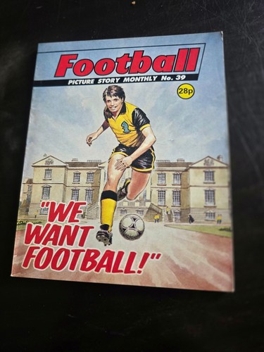 Football picture story monthly - picture,