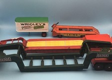 CORGI ETC FOR SPARES OR REPAIR  4 MIXED TRAILERS REF:JY 32