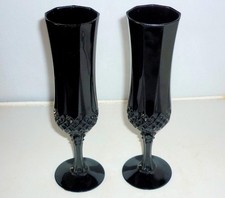 2 CRYSTAL D'ARQUES LONGCHAMP BLACK GLASS CHAMPAGNE FLUTES WINE PROSECCO GLASSES
