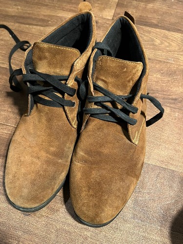 Mens brown suede chukka - brown,