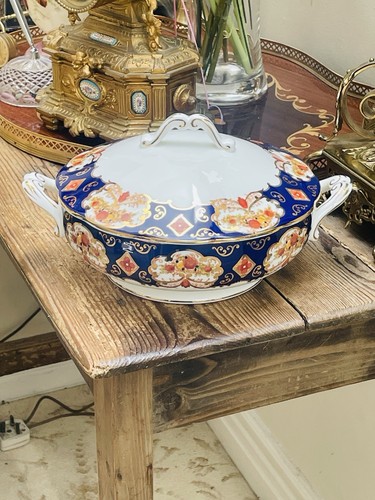 Royal albert heirloom - albert,