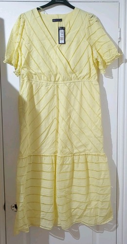 Bnwt marks spencer - &,