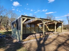 Horse Run-in - Livestock