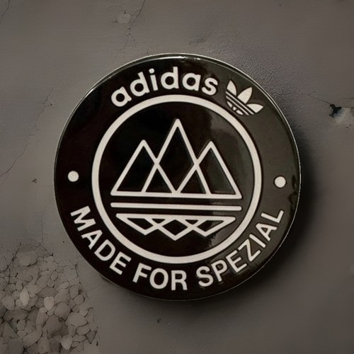 Football casuals ultras pin - football,