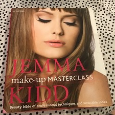 Jemma Kidd Make-Up Masterclass