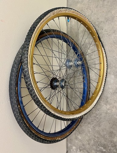 Old school bmx - sunshine, hubs