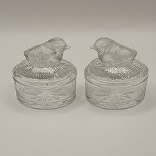 Pair of Luminarc France Verrerie D'Arques Glass Trinket Boxes Nesting bird lid.