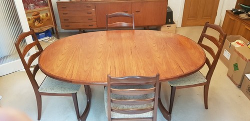 Plan dining table with 4 - table,