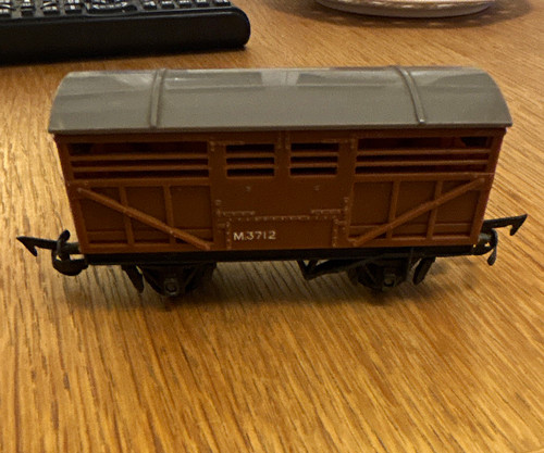 Tri ang gauge freight - gauge,