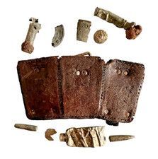 WW2 GERMAN DUG RELICS