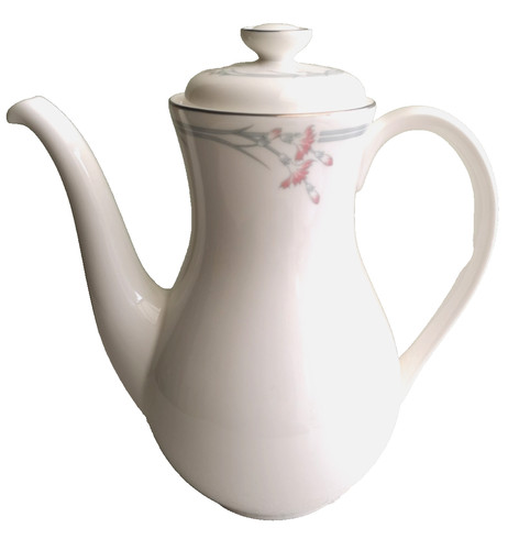 Royal doulton fine bone - royal,