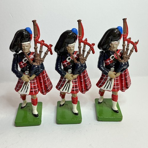 Britains scots guards pipers - britains,