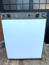 Electrolux RM212F 3 Way Fridge Serviced & tested Great condition Dometic 4213