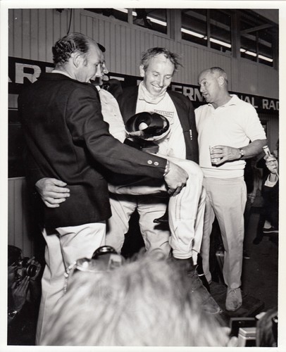 Bruce mclaren john surtees - mclaren,