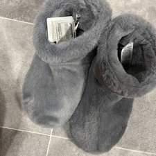 M & S Ladies Grey Fluffy