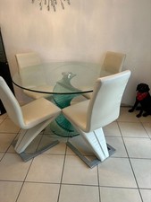 Round glass dinning table with
