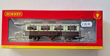 Hornby R40119 LNWR 6 Wheel 1st