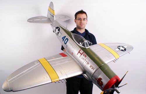 Giant scale 47d thunder - ,