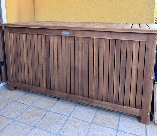 Large garden wooden trunk - large,