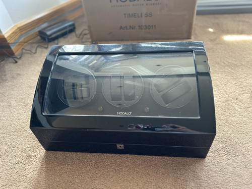 Modelo watch winder display - modelo,