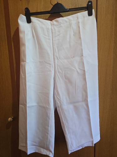 Ladies three quarter - ladies, trousers