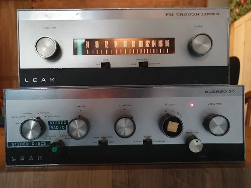 Vintage 1960s leak stereo - 1960s,