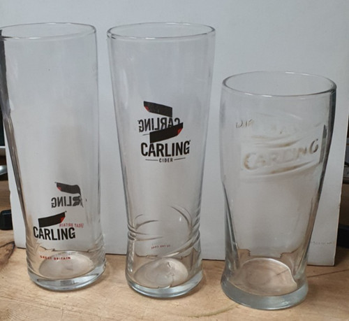 Carling pint glasses 2 x - pint,