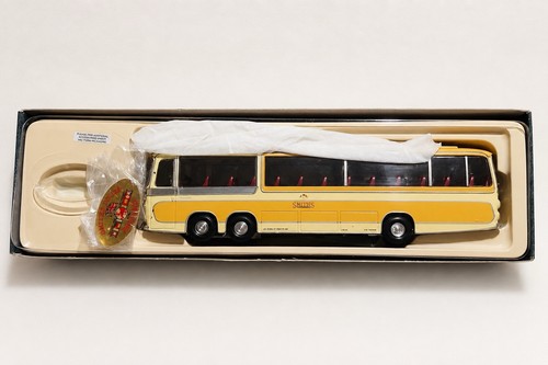 Corgi 35304 bedford val smiths - bedford,