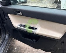 VOLVO S40 SE LUX SALOON DRIVER