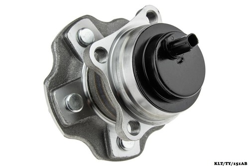 Rear wheel bearing hub - &,
