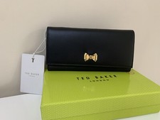 BNWT Ted Baker Terissa Curved