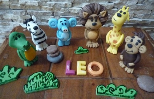 Novelty handmade raa - raa,