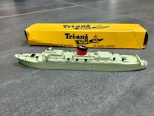 Triang Minic Ships M701 - R.M.S. Caronia liner ship. Repainted. Spares or Repair