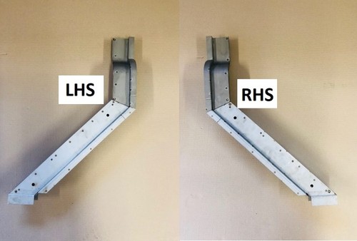 Pair second row door - +,