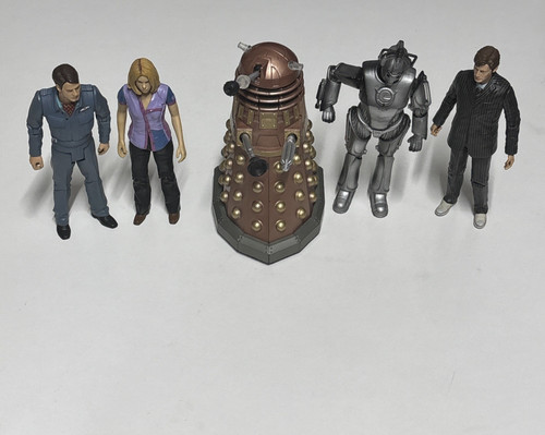 Doctor who figure bundle - doctor,