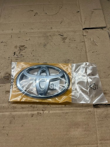 Toyota avensis 2011 - avensis,
