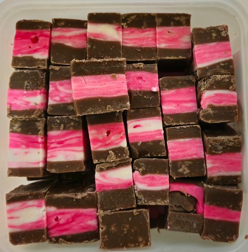 Jammie wagon wheel fudge - jammie,
