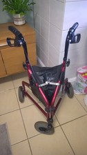 Aidapt Rollator  Walker 3