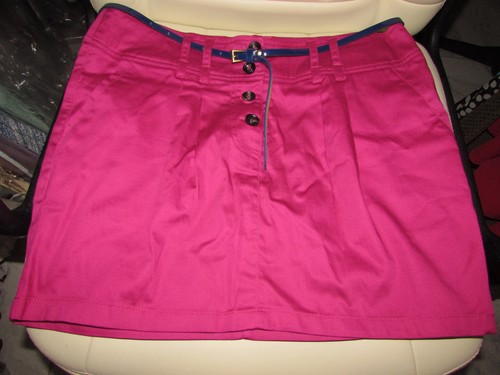 Fuchsia mini skirt features - , a