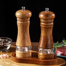 Salt & Pepper Grinder Set –