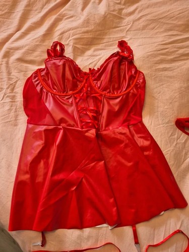 Uk24 clearout pvc red slave