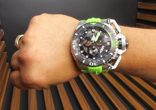 Invicta sea hunter full size - sea,